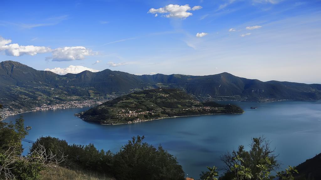 L'Isola Dei Sapori Apartman Monte Isola Szoba fotó