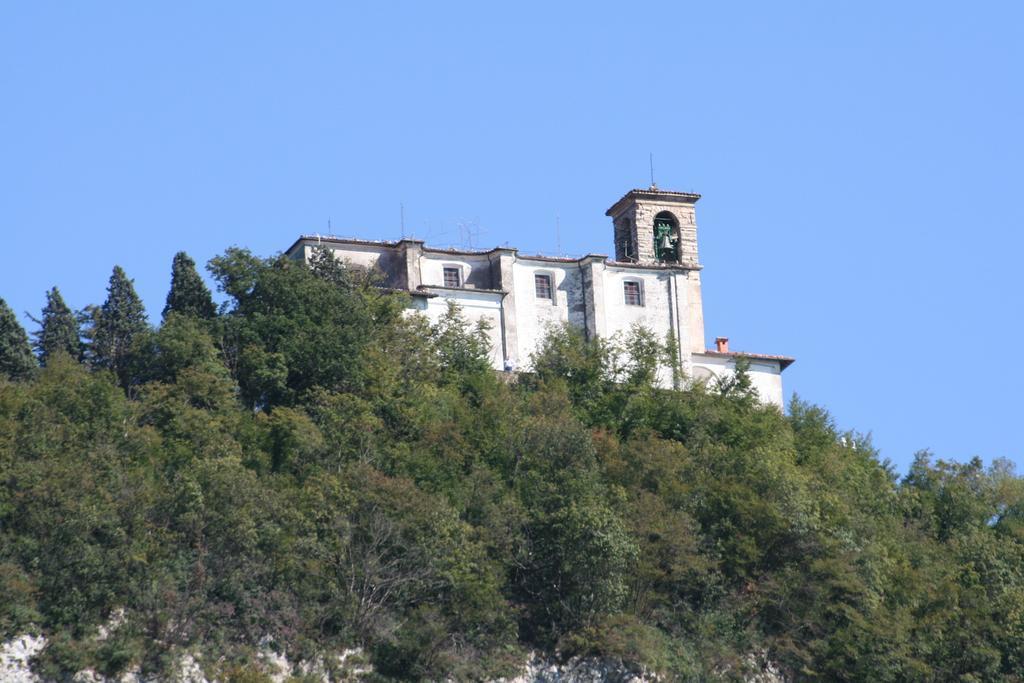L'Isola Dei Sapori Apartman Monte Isola Szoba fotó